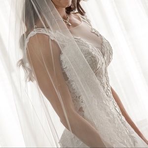 STUNNING custom made Pnina Tornai bridal gown